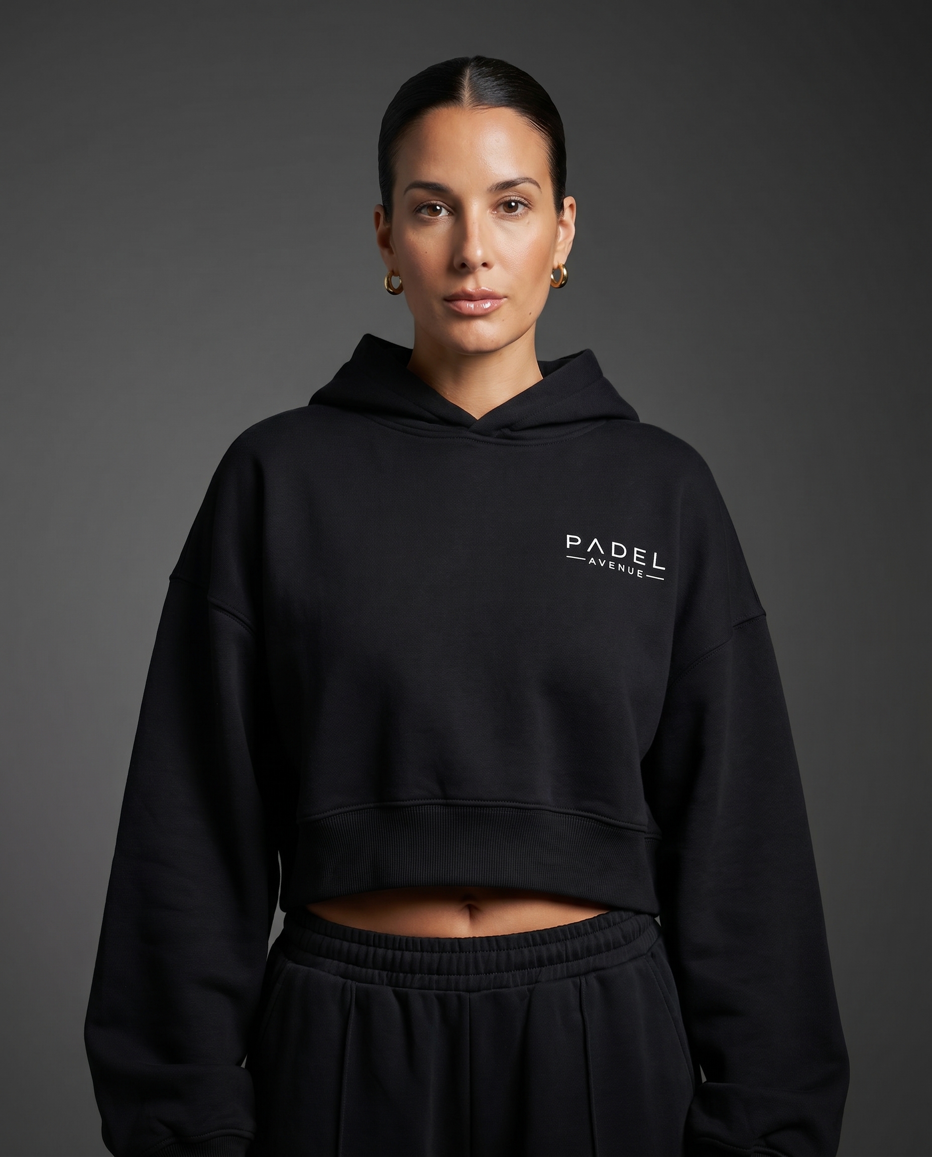 Padel Avenue Cropped Wide-Cut Hoodie — Damen-Schnitt